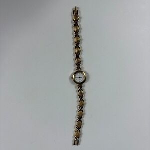 Jasper New‎ York Gold Tone Heart Link Bracelet Watch Quartz Japan Movt